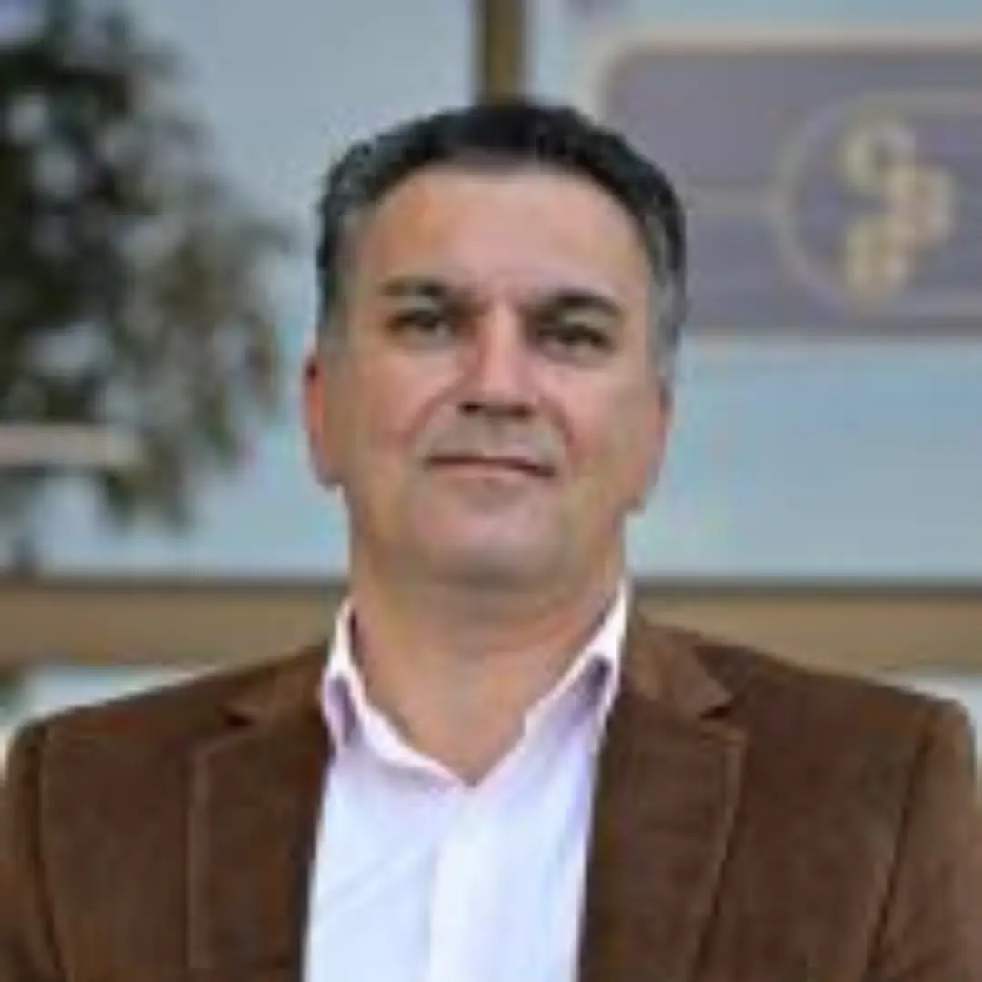 Dr. Reza Meschi