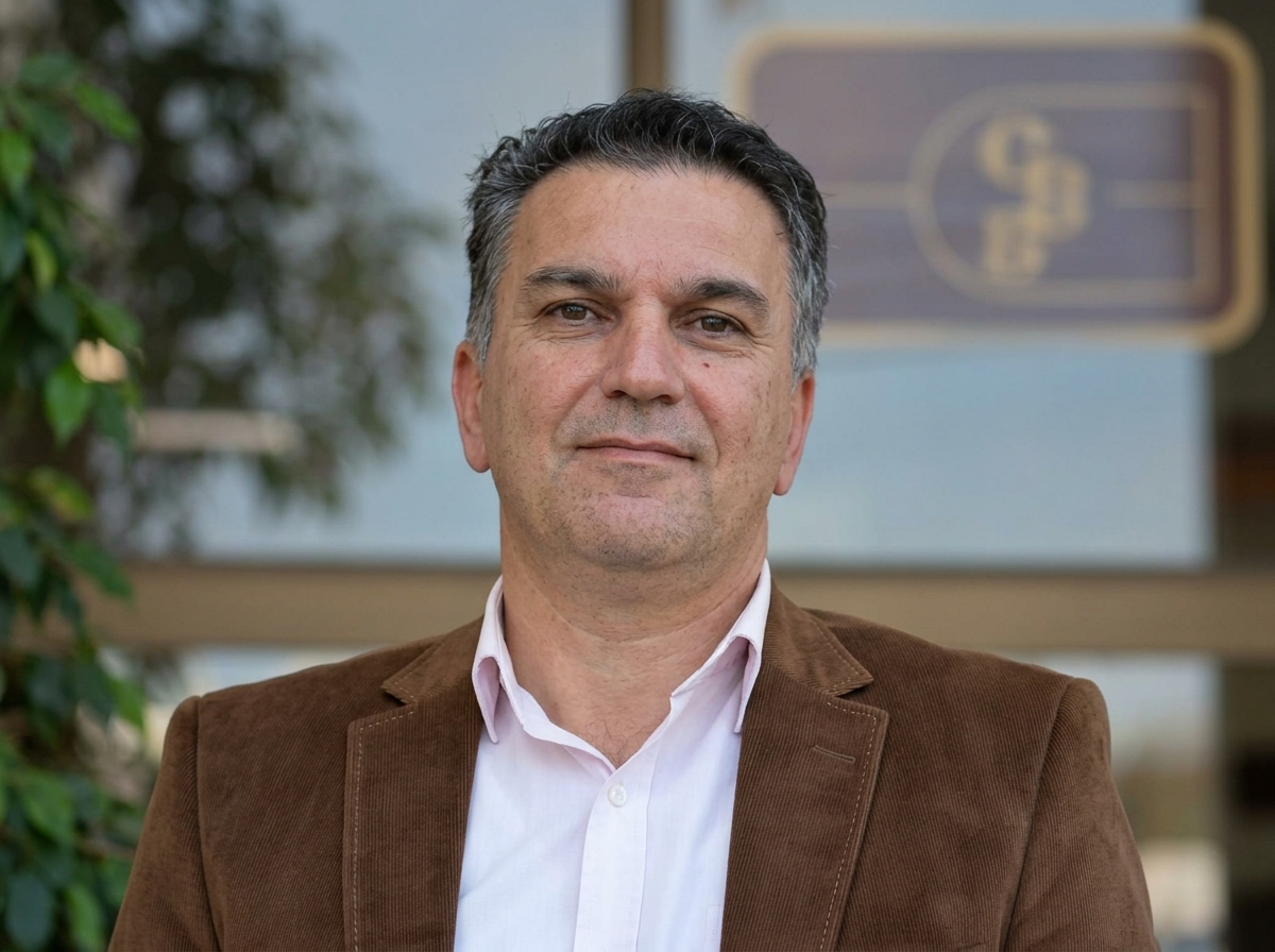 Dr Reza Meschi